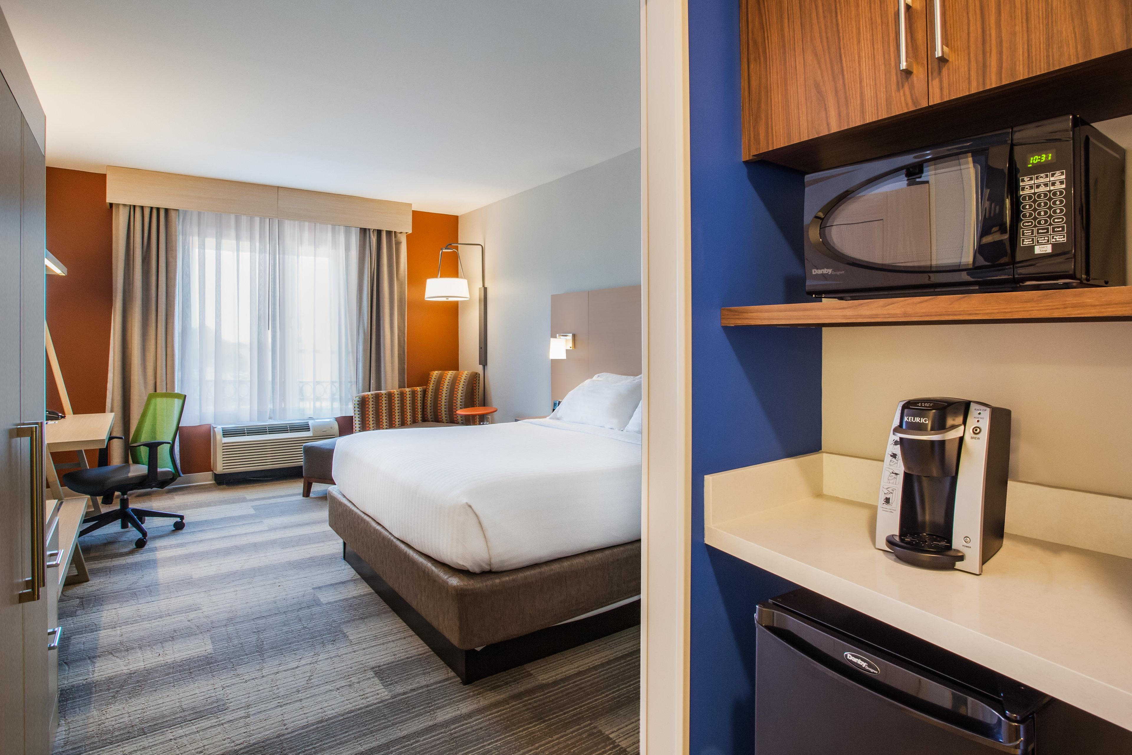 Holiday Inn Express & Suites Lexington Park California By Ihg Exterior photo
