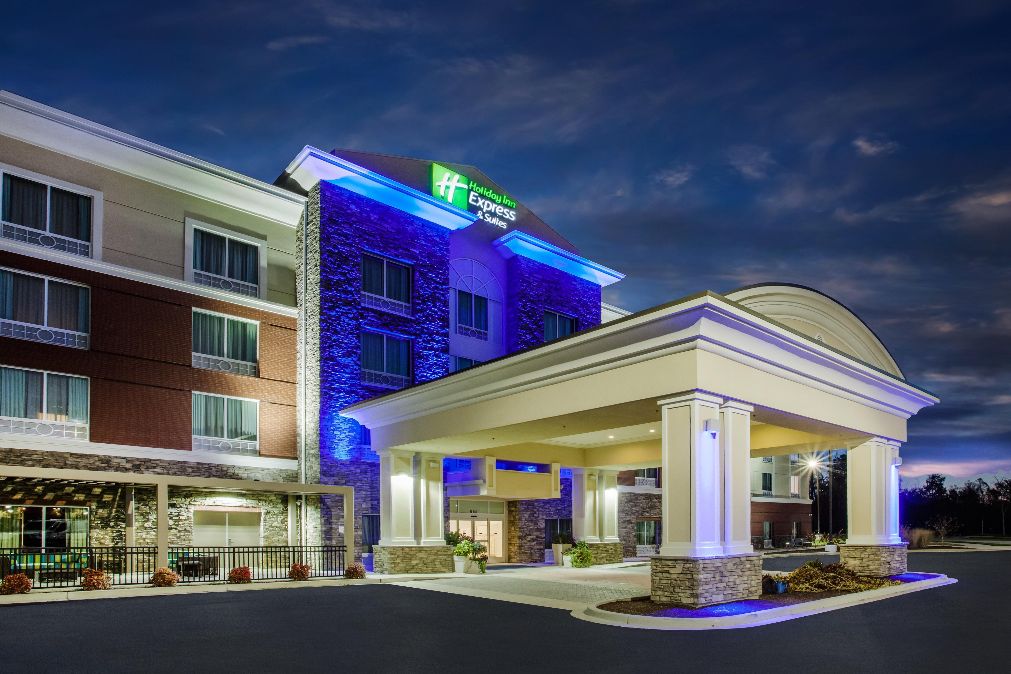 Holiday Inn Express & Suites Lexington Park California By Ihg Exterior photo